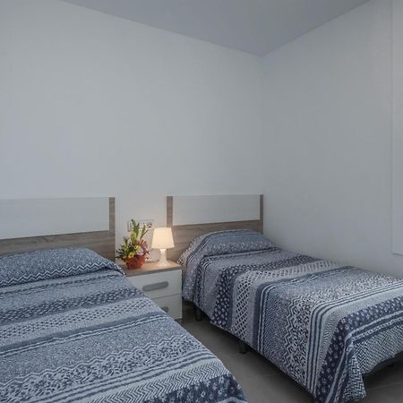 Inmosantos Oasis F5 Apartment Roses Exterior photo