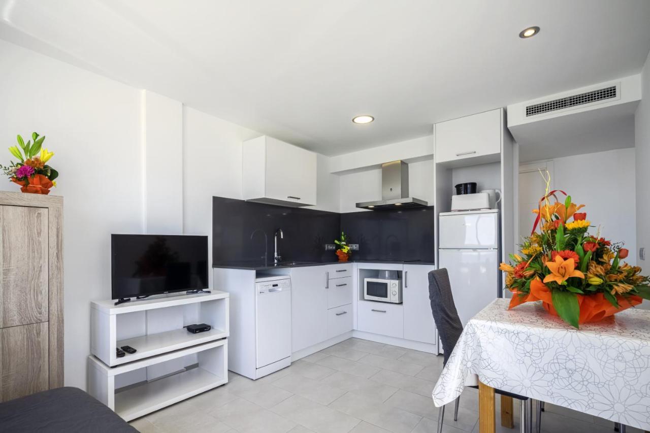 Inmosantos Oasis F5 Apartment Roses Exterior photo